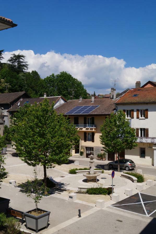 Du Rhône 3*